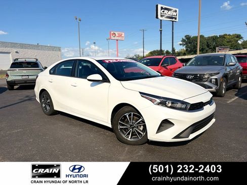 Used 2024 Kia Forte LXS FWD image 1