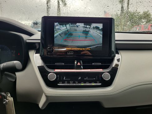 Used 2026 Toyota Corolla Cross L FWD image 27