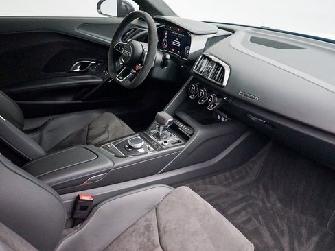 Used 2023 Audi R8 V10 performance image 25