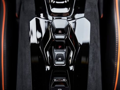 Used 2023 Lamborghini Huracan Sterrato image 66