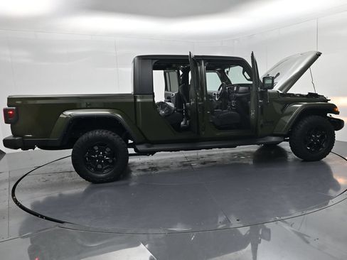 Used 2021 Jeep Gladiator Sport AWD/4WD image 57