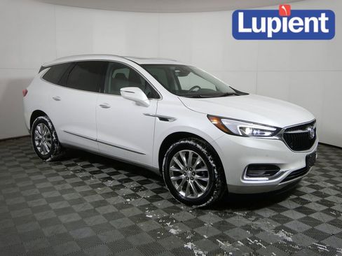 Used 2021 Buick Enclave Premium w/ Sun and Sites Package image 1