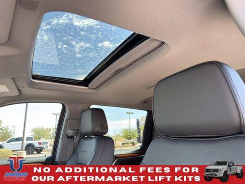 Used 2025 GMC Sierra 1500 Denali w/ Technology Package AWD/4WD image 23