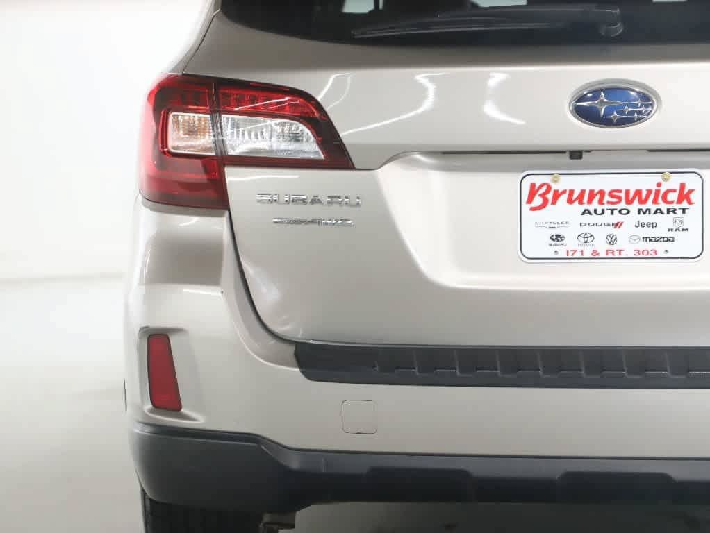Used 2016 Subaru Outback 2.5i Limited AWD/4WD image 43