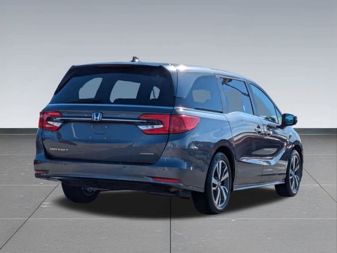 Certified 2023 Honda Odyssey Touring image 6