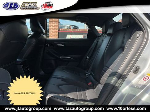 Used 2019 Toyota Avalon Touring w/ Advanced Safety Package image 14