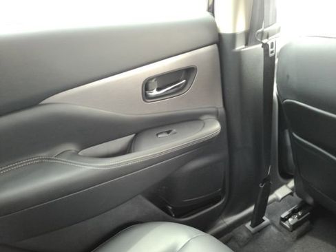 Used 2024 Nissan Murano SV w/ SV Midnight Edition Package FWD image 29