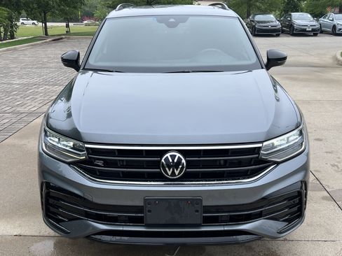 Certified 2023 Volkswagen Tiguan SE R-Line FWD image 3