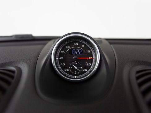 Certified 2025 Porsche 718 Cayman image 28