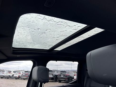 Used 2025 Toyota Tundra Platinum image 31