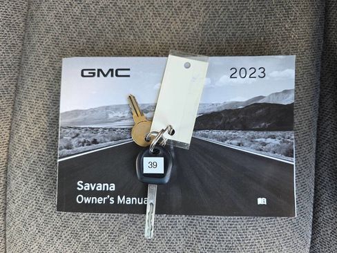 Used 2023 GMC Savana 3500 Extended w/ Driver Convenience Package image 24