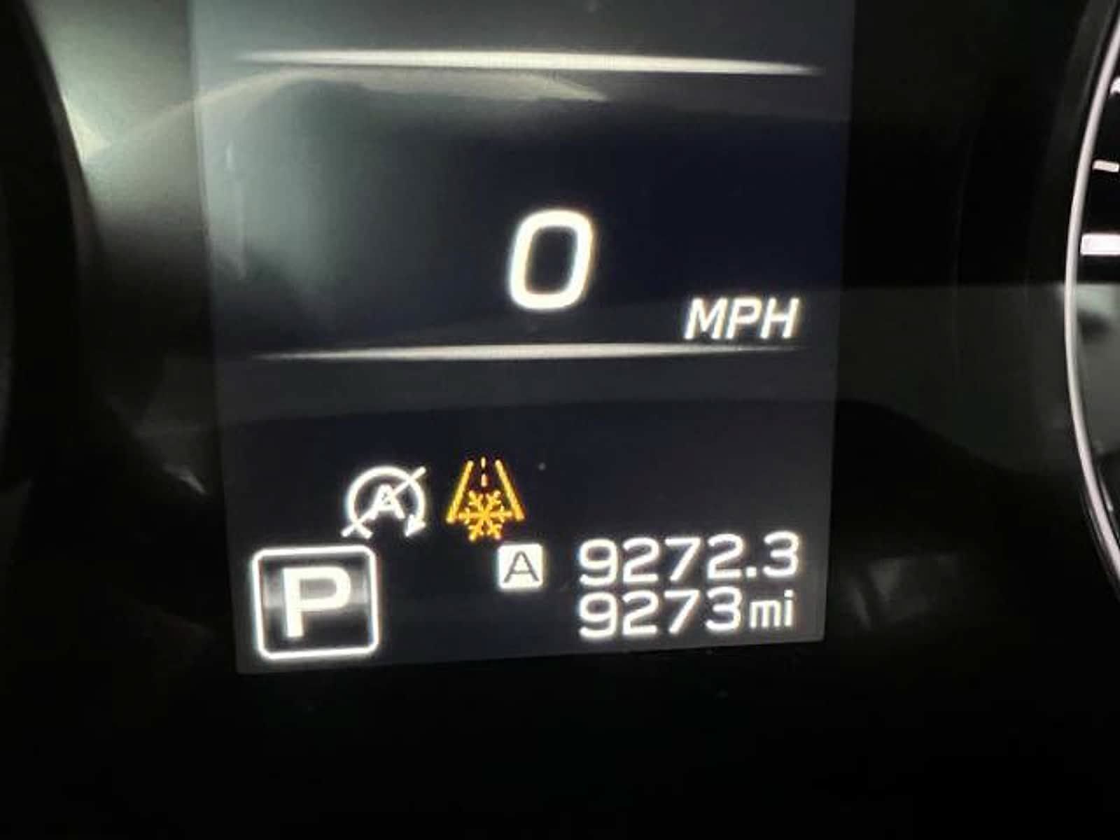 Certified 2025 Subaru Outback Premium AWD/4WD image 19