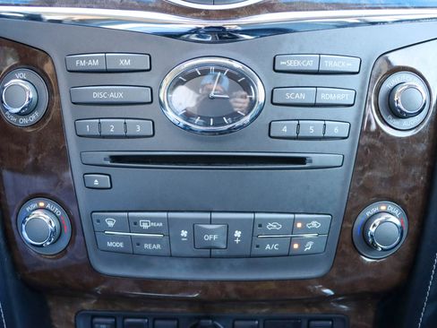 Used 2017 INFINITI QX80 2WD w/ Driver Assistance Package image 46