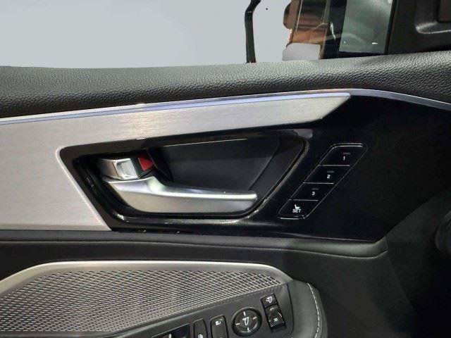 Used 2024 Acura MDX w/ Technology Package FWD image 15