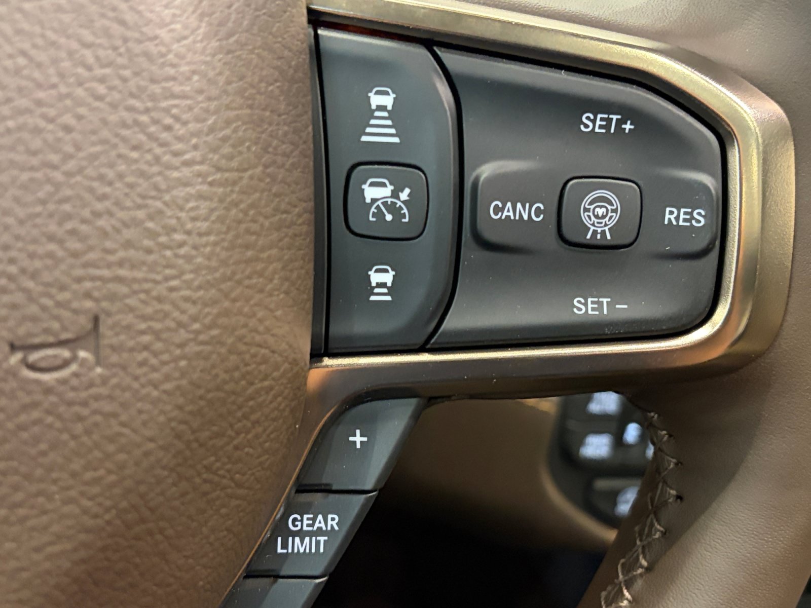 New 2026 RAM 1500 Limited AWD/4WD image 18