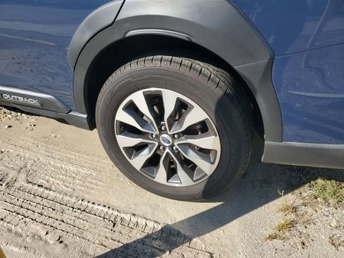 Certified 2023 Subaru Outback Touring XT AWD/4WD image 7