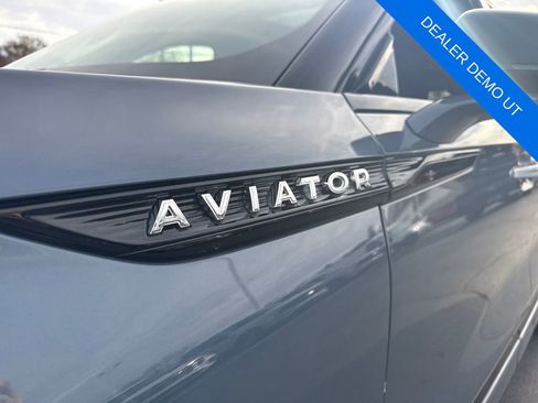 Used 2025 Lincoln Aviator Reserve w/ Jet Appearance Package image 21