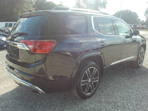 Used 2019 GMC Acadia Denali w/ Technology Package FWD image 6