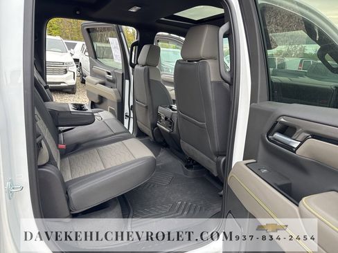 Used 2023 Chevrolet Silverado 1500 ZR2 w/ Technology Package image 25