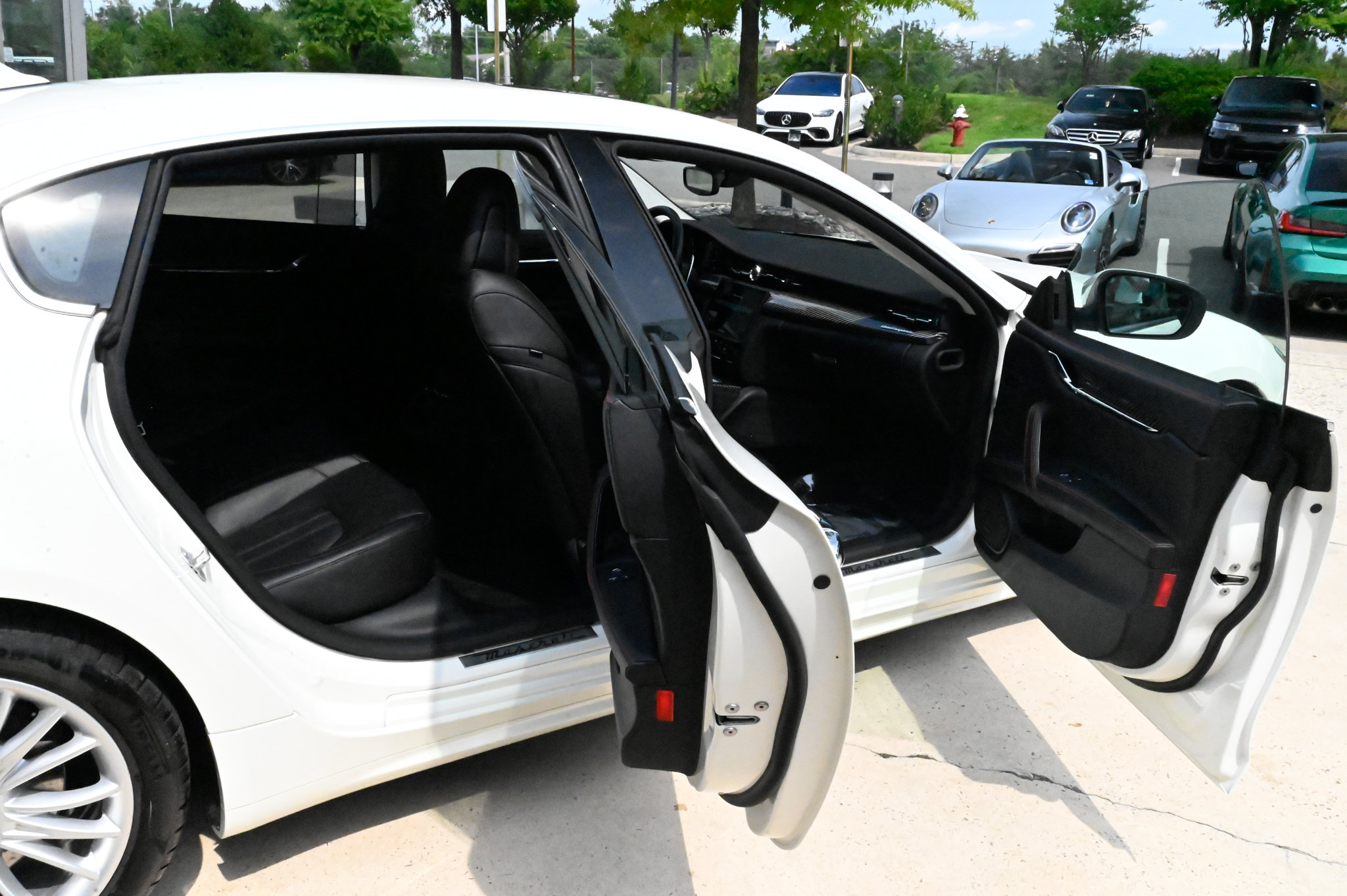 Used 2021 Maserati Quattroporte S GranSport Q4 AWD/4WD image 53