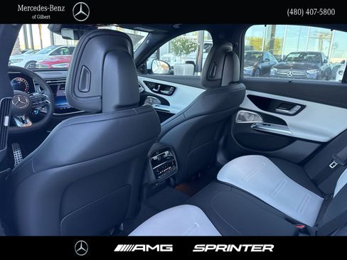 New 2026 Mercedes-Benz E 53 AMG e 4MATIC Sedan image 21