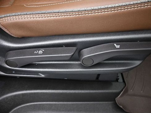 Used 2023 Chevrolet Suburban High Country w/ Premium Package 2 image 55