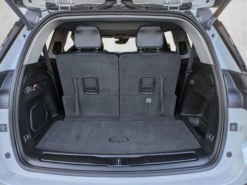 Used 2022 Jeep Grand Cherokee L Limited image 6