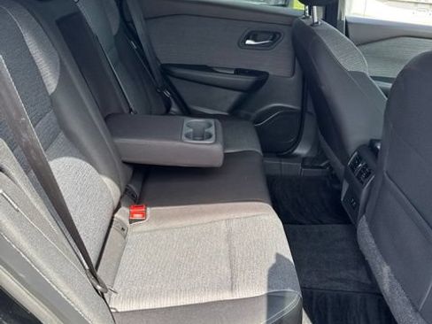 Certified 2023 Nissan Rogue SV AWD/4WD image 16
