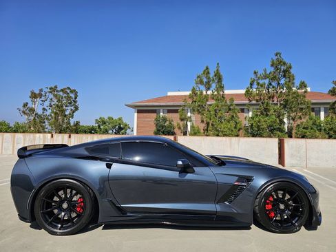 Used 2019 Chevrolet Corvette Z06 image 5