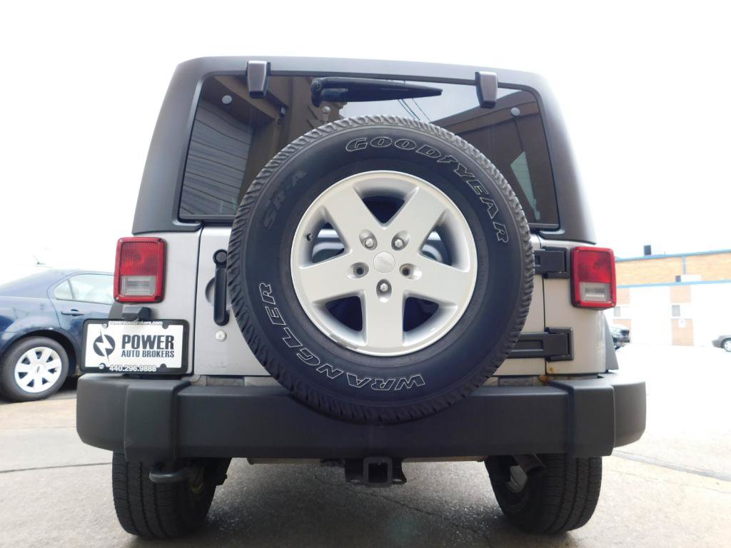Used 2014 Jeep Wrangler Unlimited Sport w/ Quick Order Package 24S AWD/4WD image 7