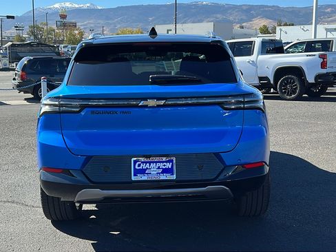 New 2026 Chevrolet Equinox EV LT image 6