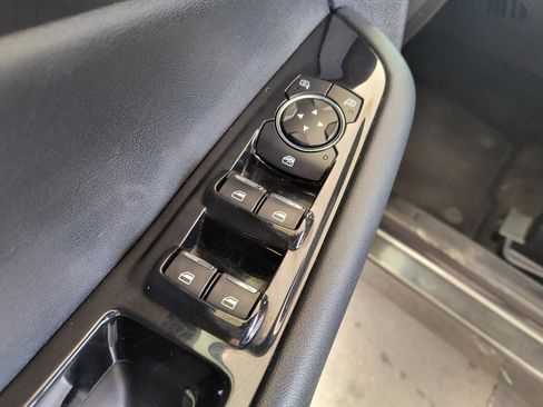 Used 2020 Ford Edge SEL FWD image 17