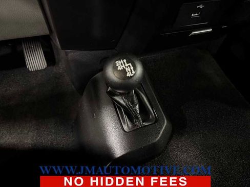 Used 2017 Ford F250 XLT w/ XLT Value Package image 32