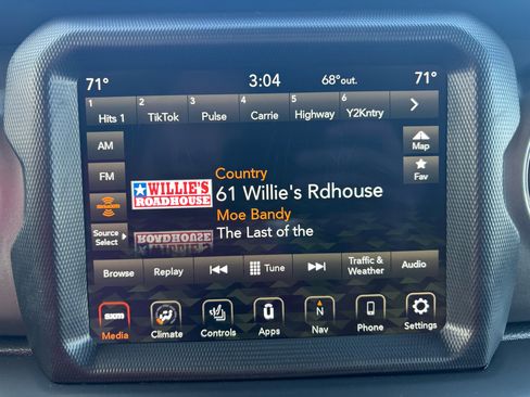 Used 2023 Jeep Wrangler Unlimited Sport image 20