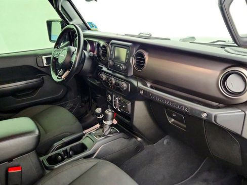 Used 2020 Jeep Wrangler Unlimited Sport S image 24