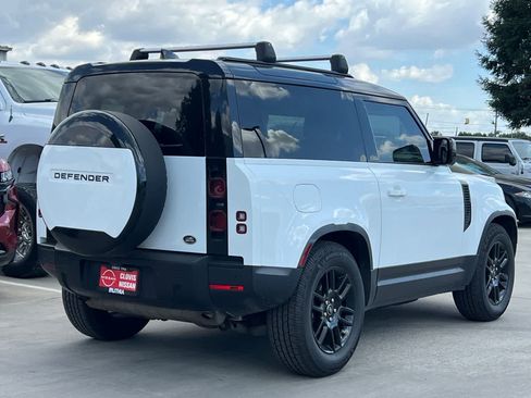 Used 2022 Land Rover Defender 90 S AWD/4WD image 3