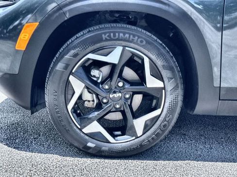 Certified 2024 Kia Seltos EX FWD image 11