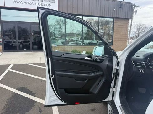 Used 2018 Mercedes-Benz GLS 450 4MATIC image 17