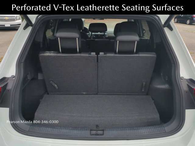 Used 2018 Volkswagen Tiguan SEL w/ R-Line Package FWD image 15
