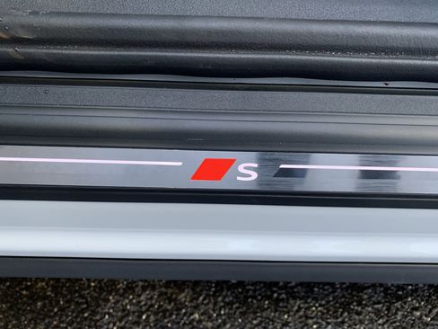 New 2025 Audi SQ5 Prestige image 10