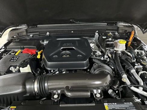 Used 2025 Jeep Wrangler Unlimited Sport S 4xe w/ Convenience Group AWD/4WD image 24
