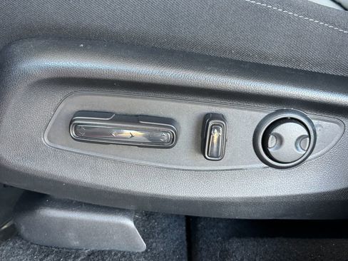 Used 2025 Honda CR-V EX image 24