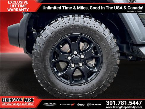 Used 2020 Jeep Wrangler Unlimited Sport AWD/4WD image 31