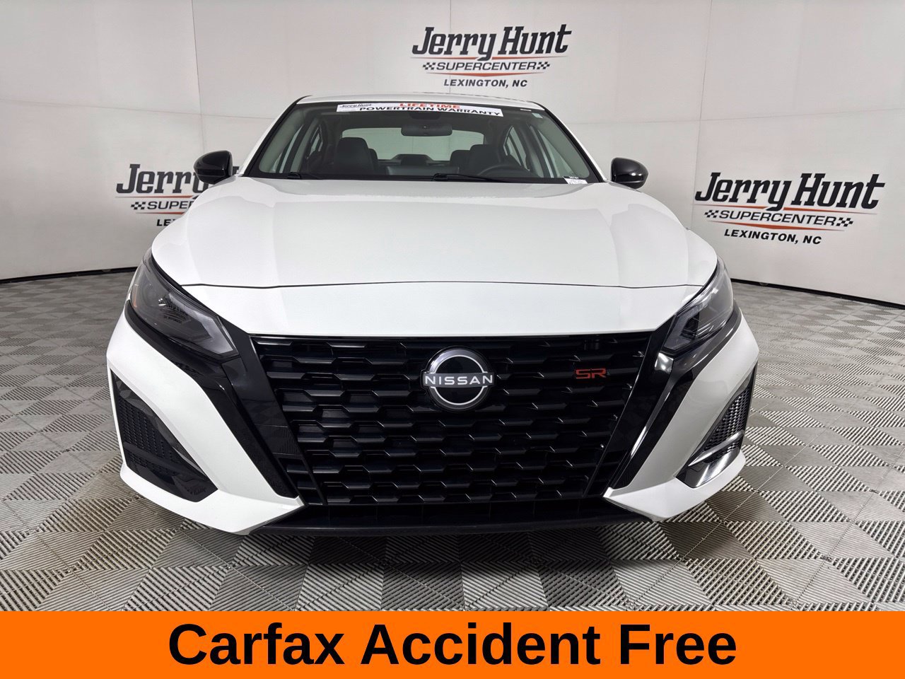 Used 2026 Nissan Altima 2.5 SR FWD image 3