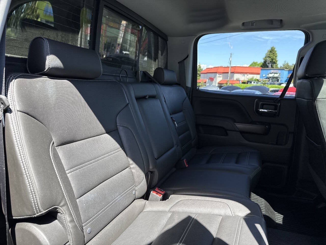 Used 2019 GMC Sierra 2500 Denali w/ Duramax Plus Package AWD/4WD image 23