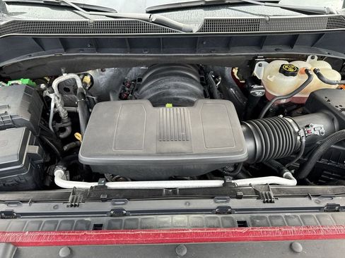 Certified 2019 Chevrolet Silverado 1500 High Country w/ Technology Package image 35