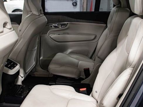 Used 2023 Volvo XC90 B6 Ultimate w/ Protection Package Premier image 11