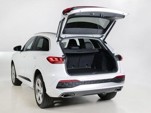 Used 2025 Audi Q5 Premium Plus w/ Premium Plus image 6