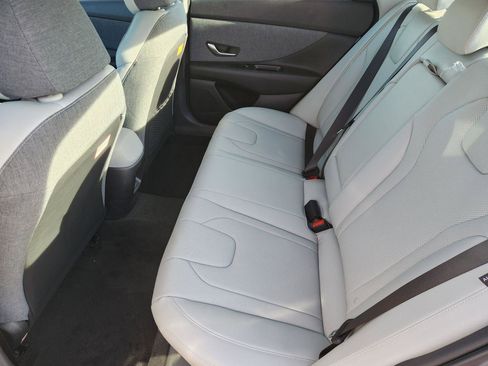 New 2026 Hyundai Elantra Limited image 30