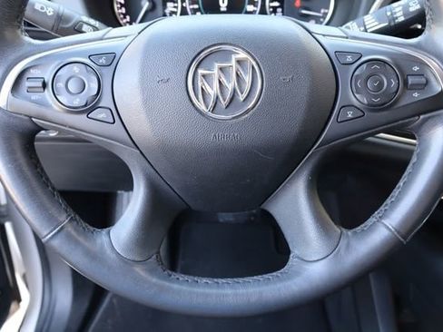 Used 2019 Buick Enclave Avenir w/ Avenir Technology Package FWD image 13